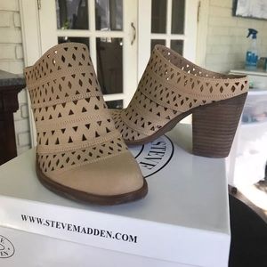 Steve Madden Harmony Mule Booties size 8